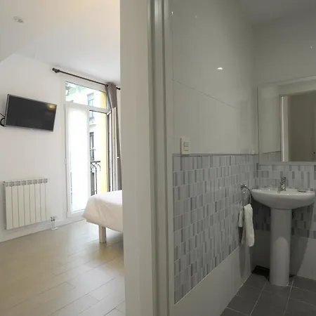 Artea Narrika Πανσιόν Σαν Σεμπαστιάν