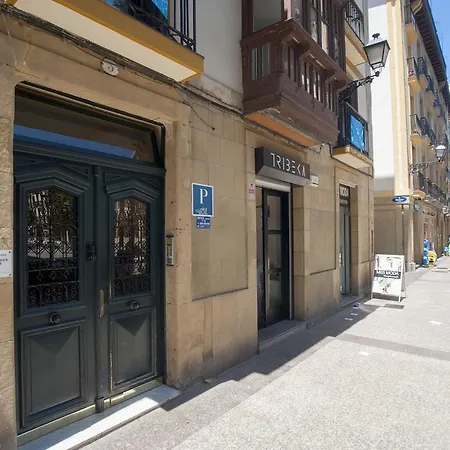 Πανσιόν Artea Narrika *